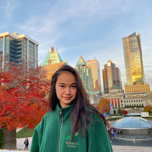 Meet your Posher, Harmony - Picture 1 of 1